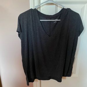 Super casual/comfy shirt!